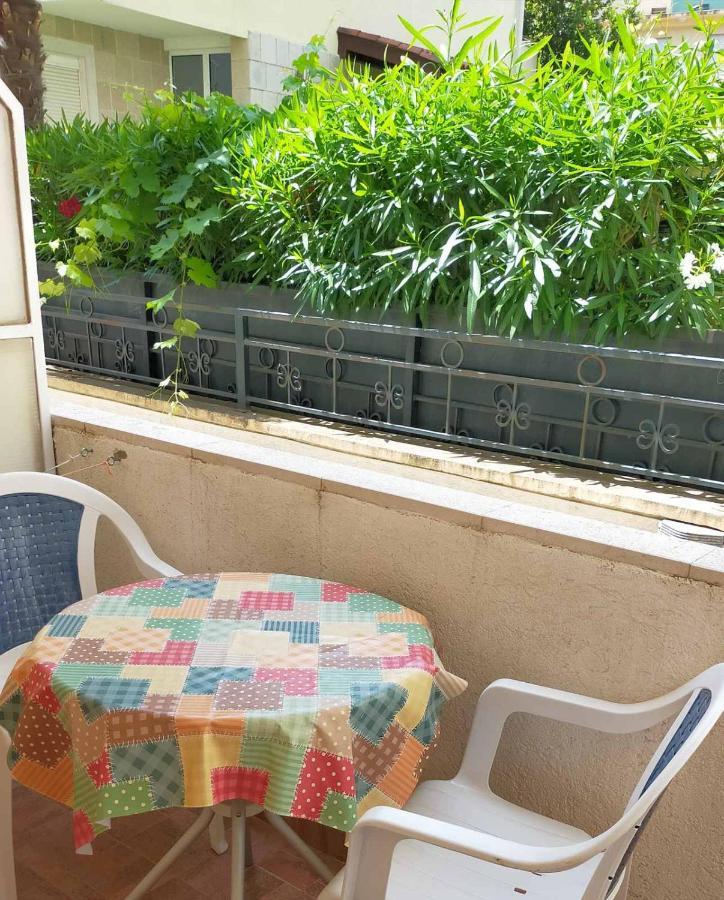 Guesthouse Tri Palme Becici  Bagian luar foto